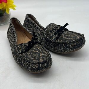 Nurture Animal Print Black Tan Slip On Loafer Sz 10. BFL2958
